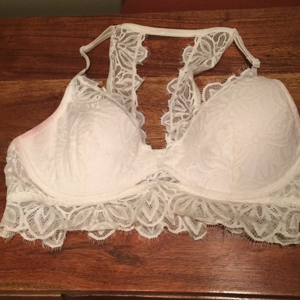 VS PINK Underwire Bralette, Cream, Size M